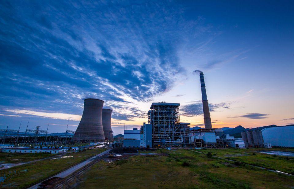 巨虧、裁員、倒閉！八大化工巨頭熬不住了！