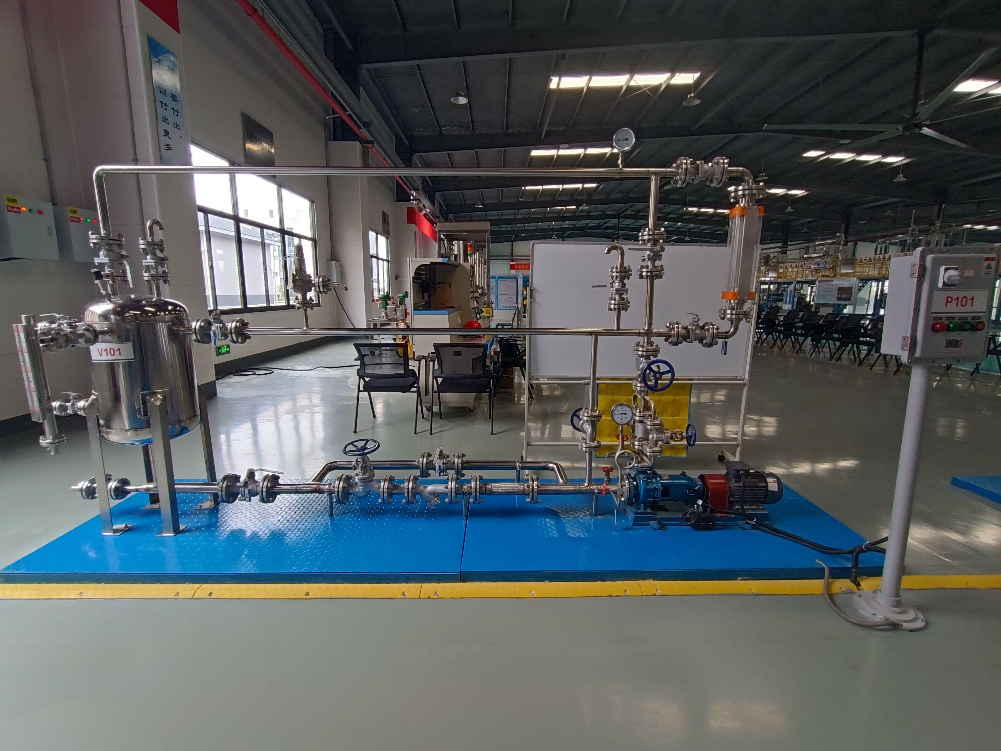 管路拆裝實訓區(圖1) 管路拆裝實訓區(圖1)